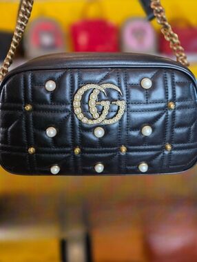 GUCCI MARMONT CROSSBODY BAG SHOWN LIVE WITH DUST BAG